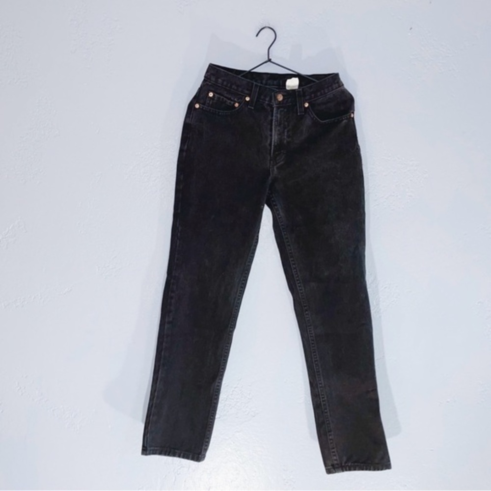Jordache
VINTAGE BLACK 90s STRAIGHT LEG JEANS 27